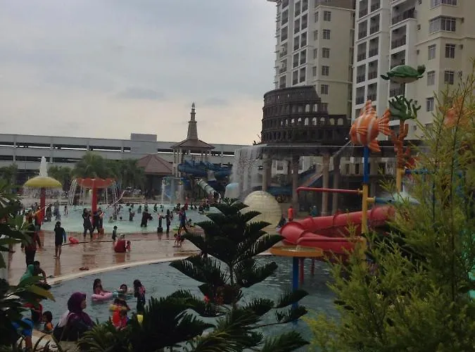 Apartments & Free Access To Waterpark At B Lagoon Melaka